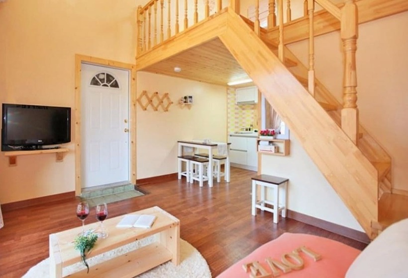 Gapyeong Yeowoobyeol Pension