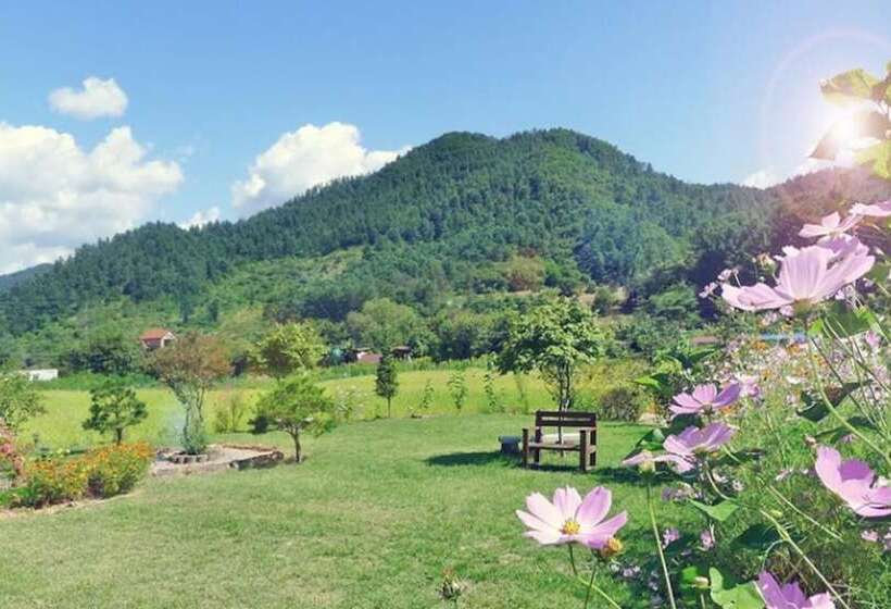 Gapyeong Yeowoobyeol Pension