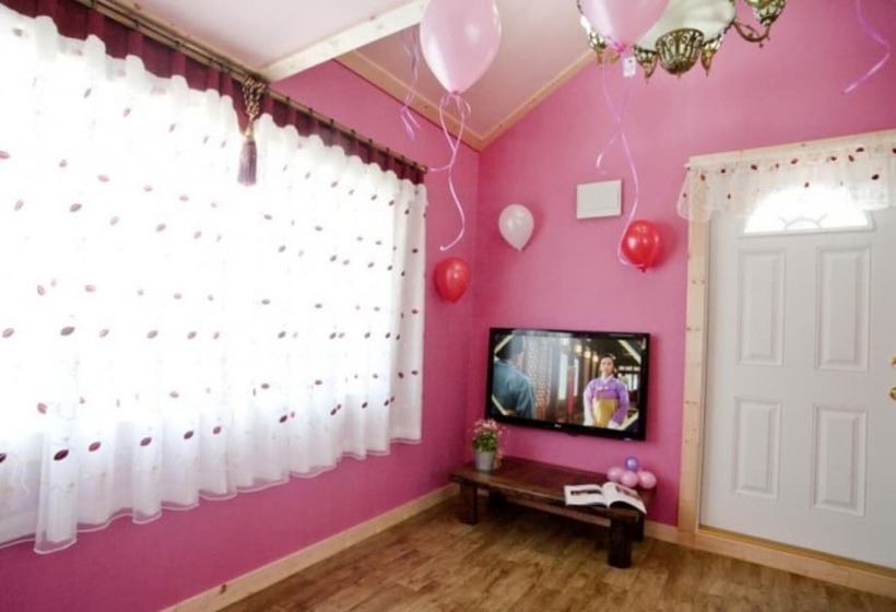 Gurye Jirisan A Wood Nymph Pension