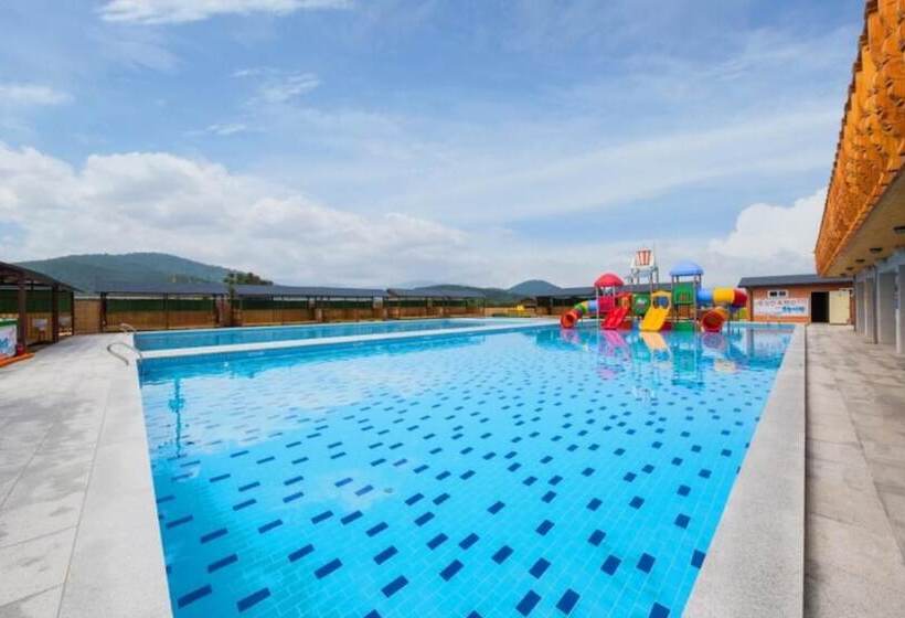 Gyeongju Yongjang Hanok Pension