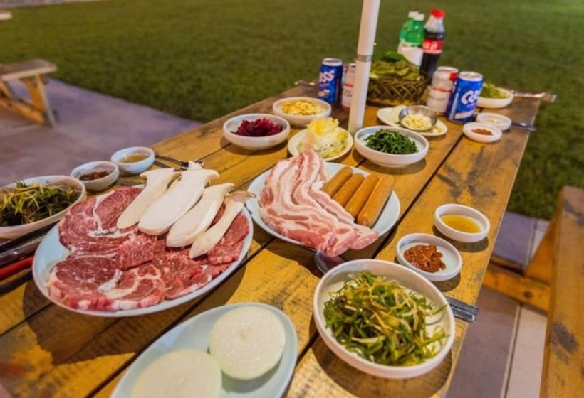 Gyeongju Yongjang Hanok Pension