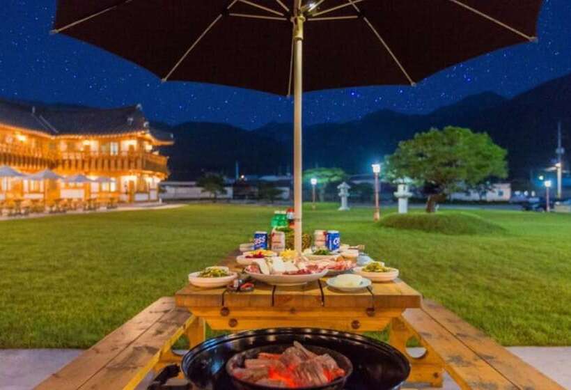 Gyeongju Yongjang Hanok Pension