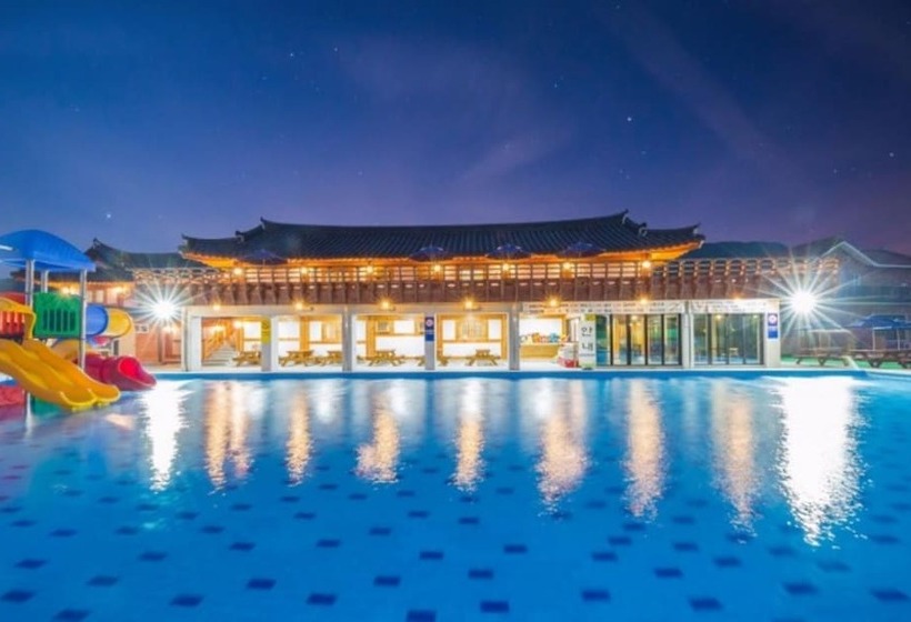 Gyeongju Yongjang Hanok Pension