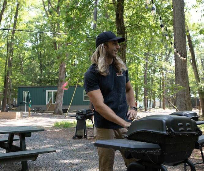 בית מלון כפרי Camptel Poconos Tiny Homes