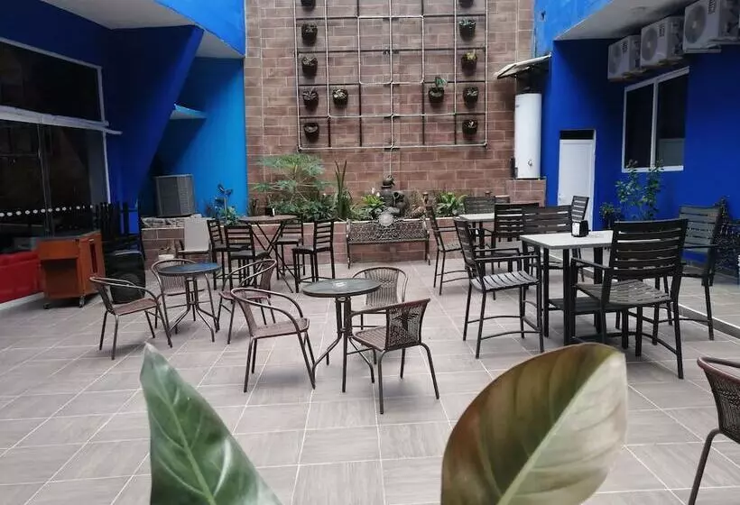 ホテル Hostal Quinta Real Del Valle