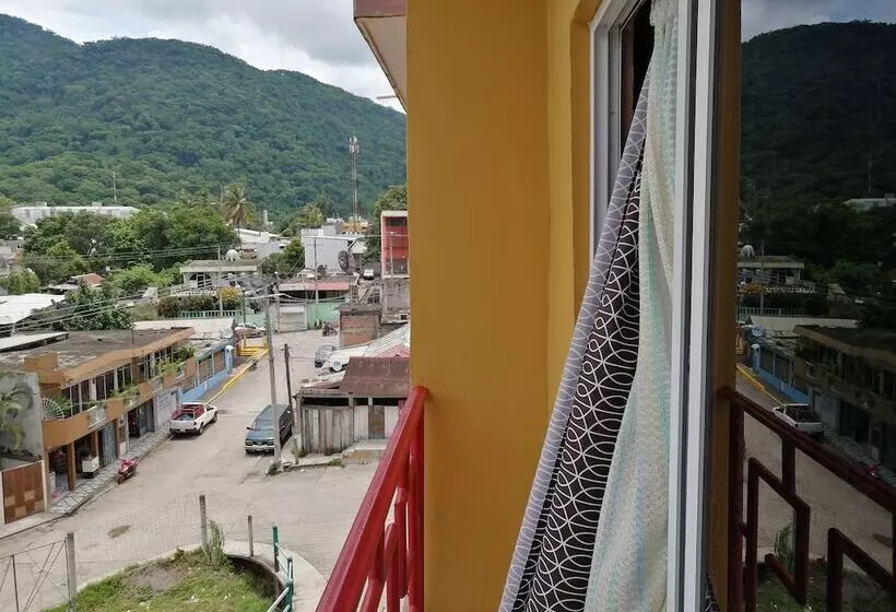ホテル Hostal Quinta Real Del Valle