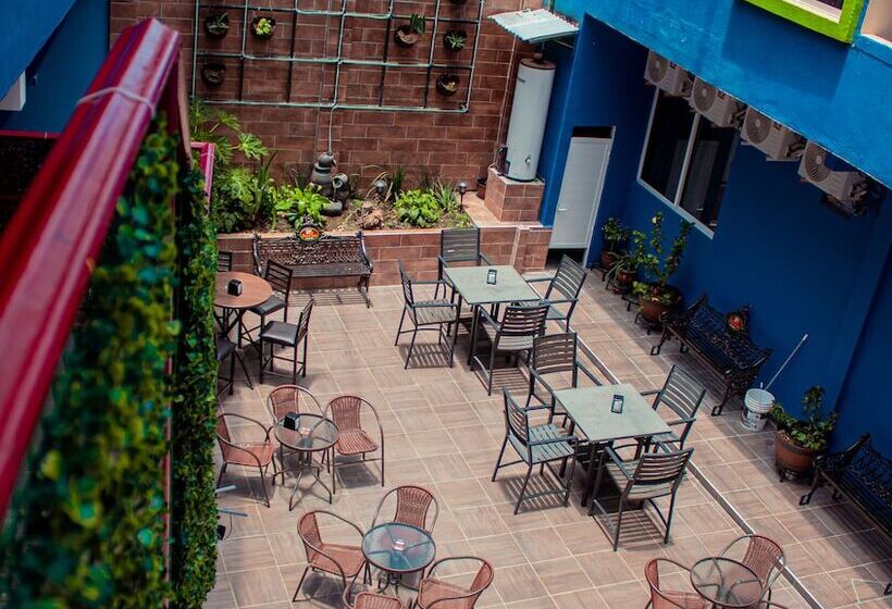 Отель Hostal Quinta Real Del Valle