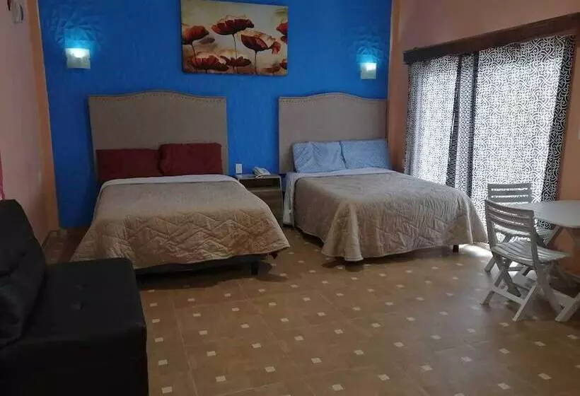 ホテル Hostal Quinta Real Del Valle