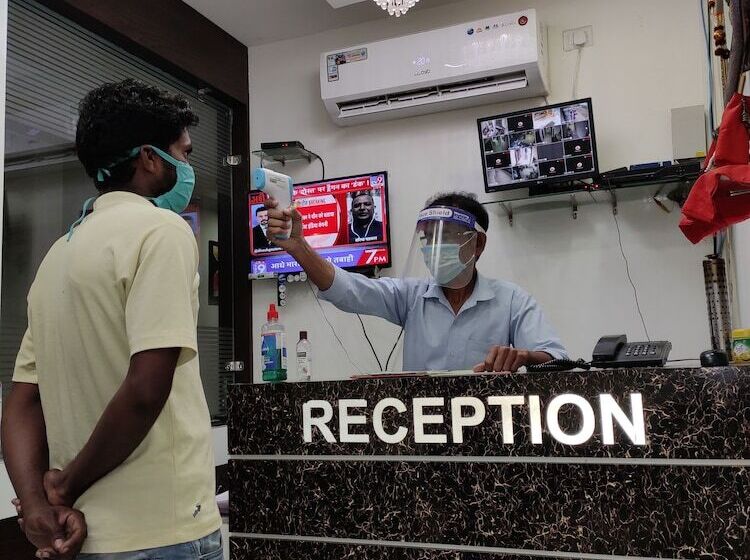 酒店 Vinayak Palace Hoshangabad