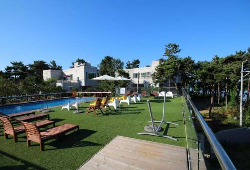 Hwaseong Sea Pension