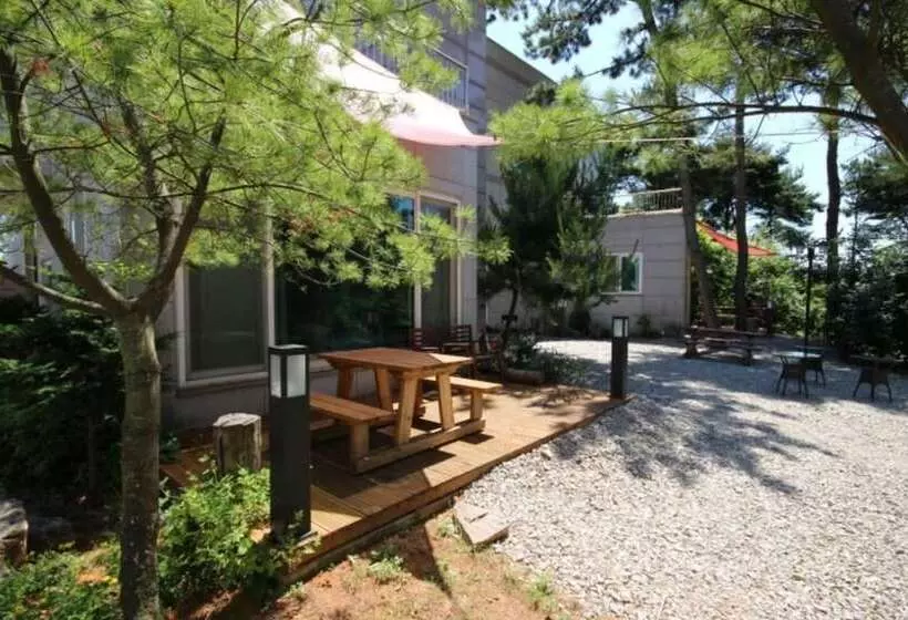 Hwaseong Sea Pension