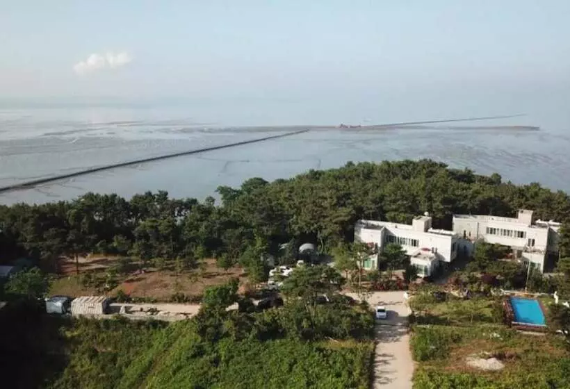 Hwaseong Sea Pension