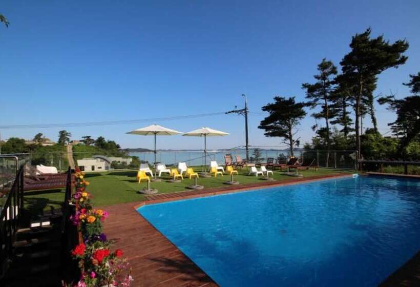 Hwaseong Sea Pension