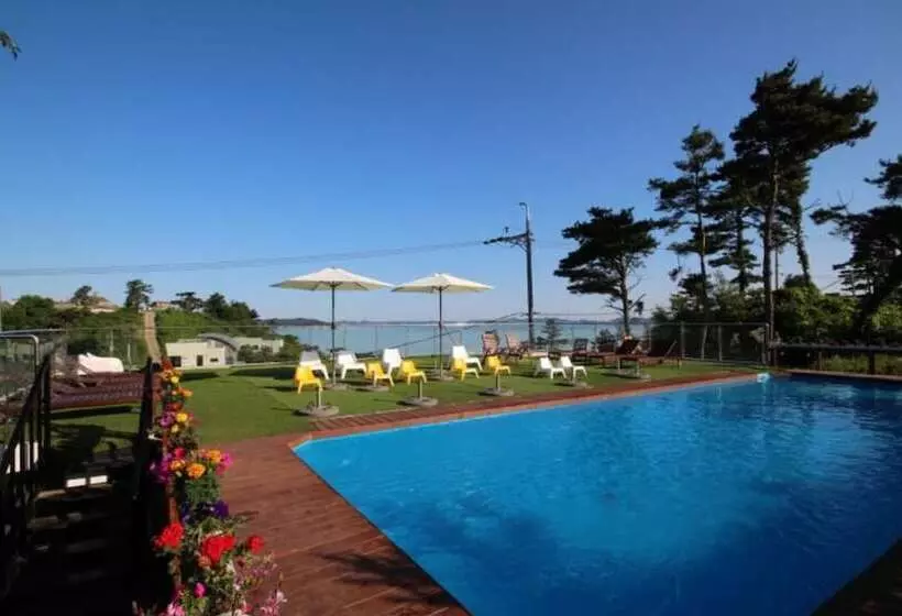 Hwaseong Sea Pension