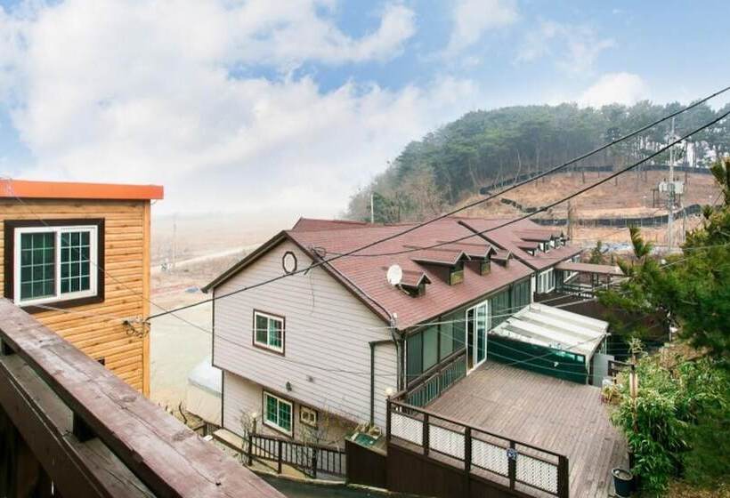 Hwaseong Yeoulteo Pension