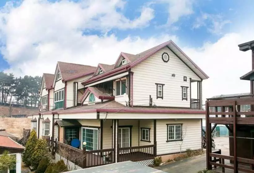 Hwaseong Yeoulteo Pension
