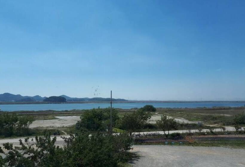 Hwaseong Yeoulteo Pension