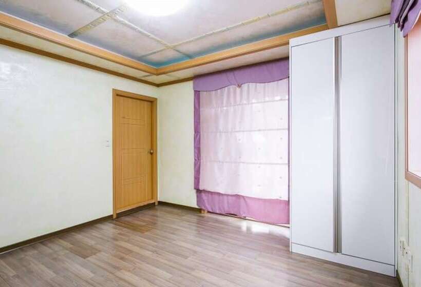 Hwaseong Yeoulteo Pension