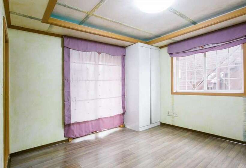 Hwaseong Yeoulteo Pension