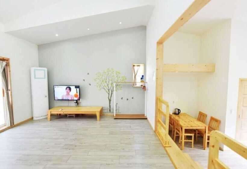 Jeongseon Cloud Ladder Pension