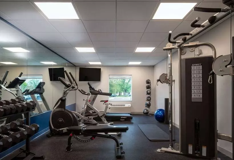 Microtel Inn & Suites By Wyndham Winchester