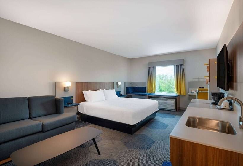 Microtel Inn & Suites By Wyndham Winchester