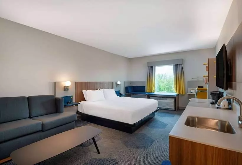 Microtel Inn & Suites By Wyndham Winchester