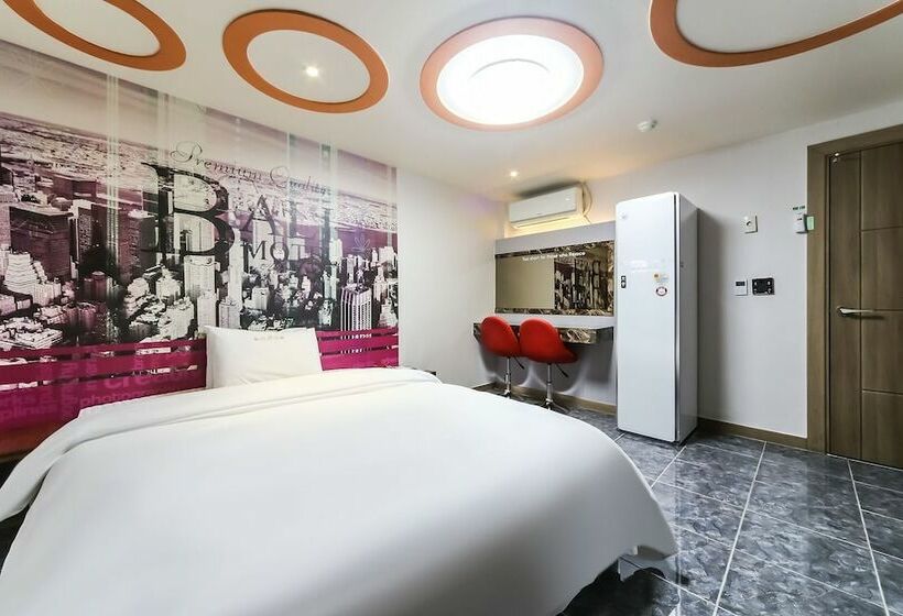 Motel Geoje Okpo Bali