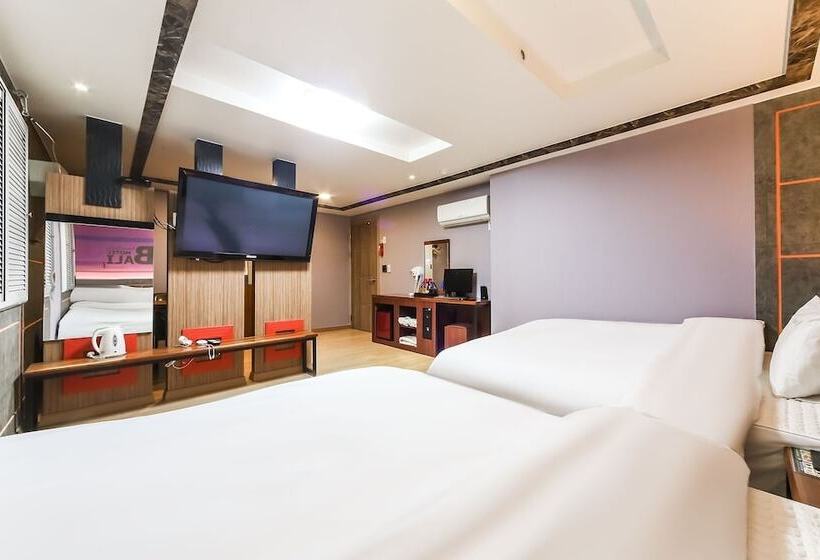 Motel Geoje Okpo Bali