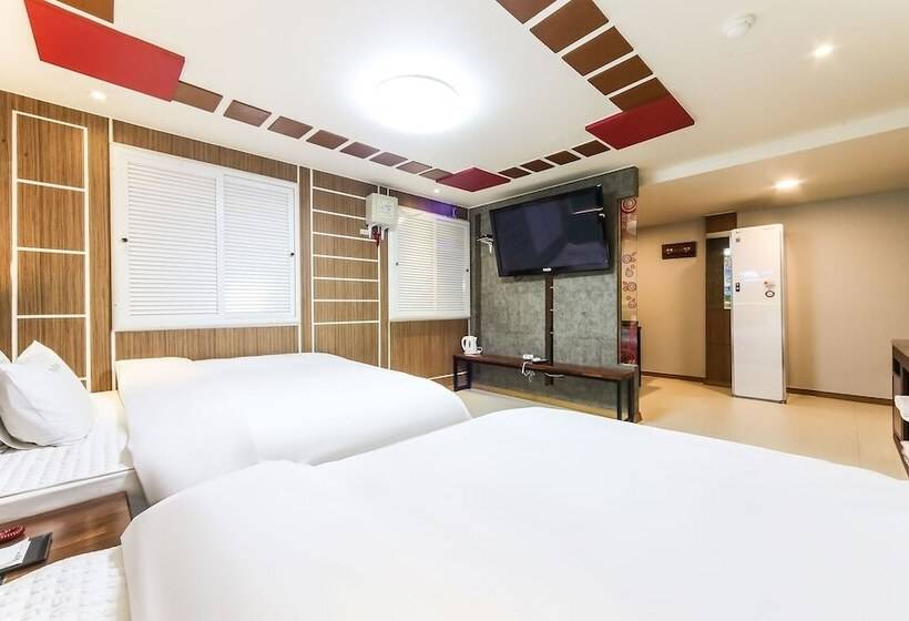Motel Geoje Okpo Bali