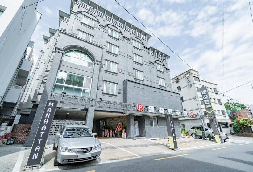 فندق على الطريق Namhae Manhattan