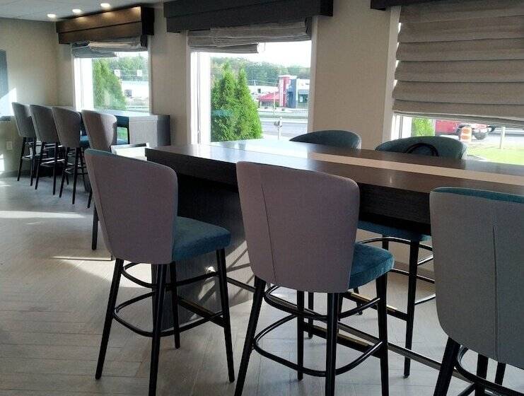 מוטל The Elmwood