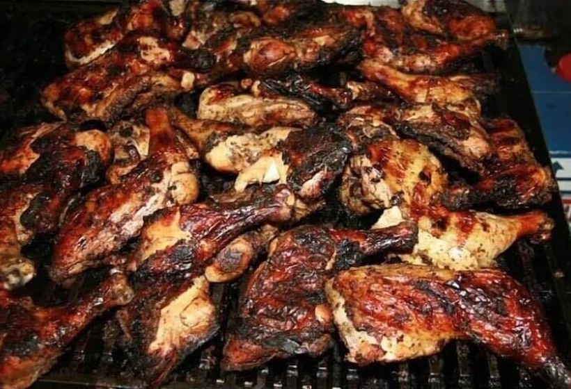 پانسیون Arms Of Charms Guesthouse