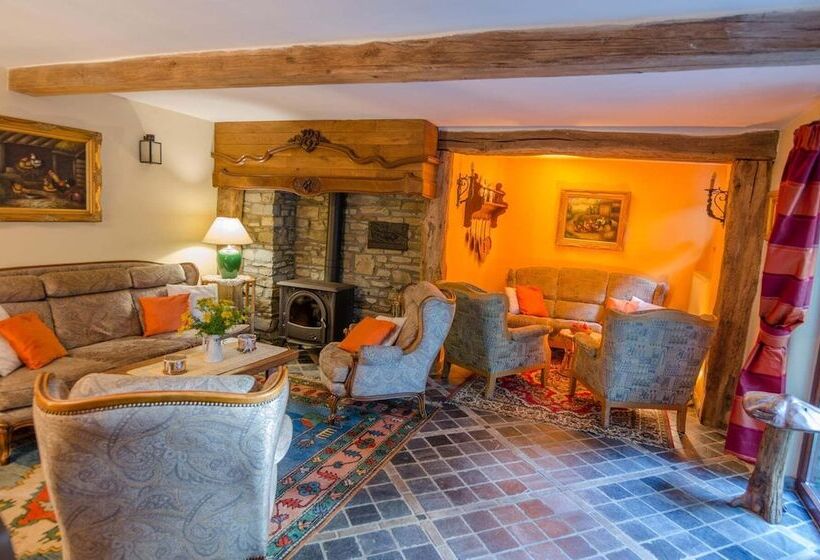 Пансион Dri Les Courtils