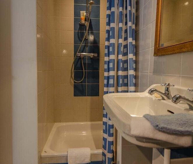 Пансион Dri Les Courtils