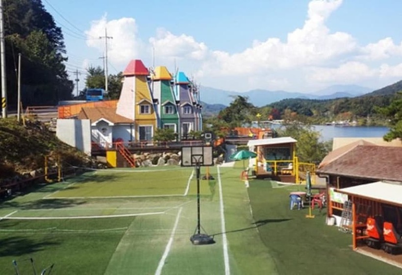 펜션 Gapyeong Goodday Resort