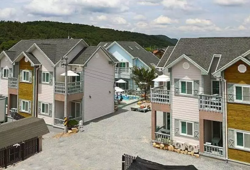 پانسیون Gyeongju Carpe Diem Bed And Breakfast