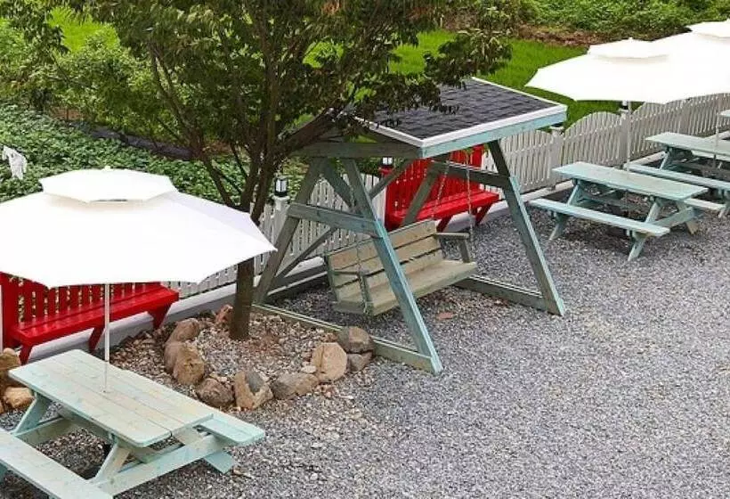 پانسیون Gyeongju Carpe Diem Bed And Breakfast