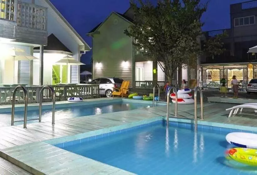 پانسیون Gyeongju Carpe Diem Bed And Breakfast