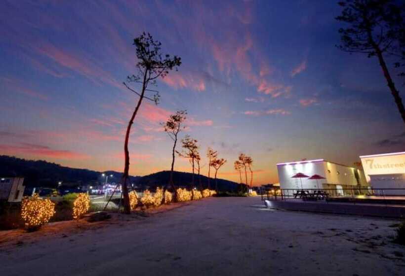 Pension (Hôtel basse catégorie) Gyeongju Seventh Avenue Pool Villa