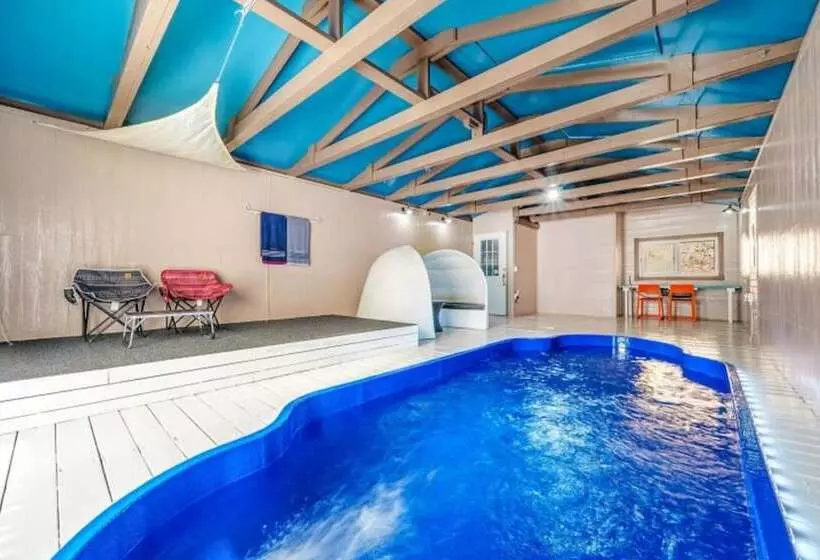 ペンション Pocheon Sanbong Poolvilla