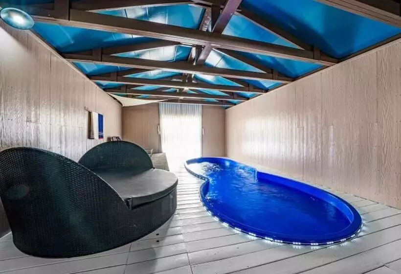 ペンション Pocheon Sanbong Poolvilla