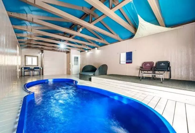 ペンション Pocheon Sanbong Poolvilla