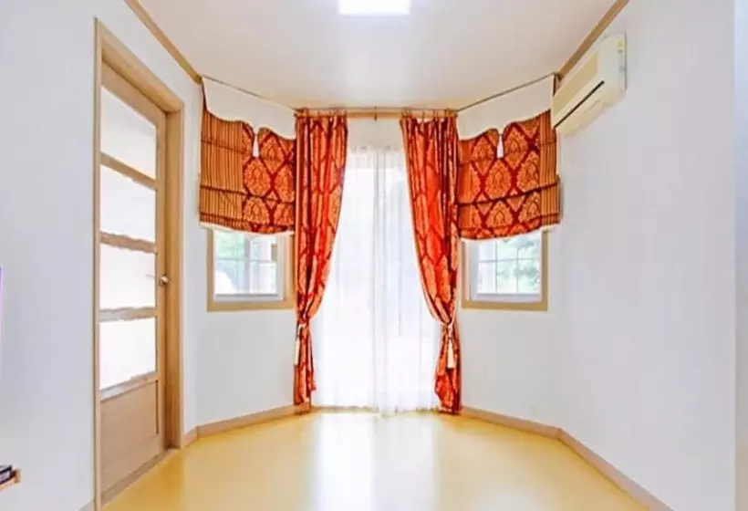 Pocheon Seohaeseong Pension