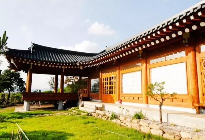 Suncheon Bay Yerang Pension