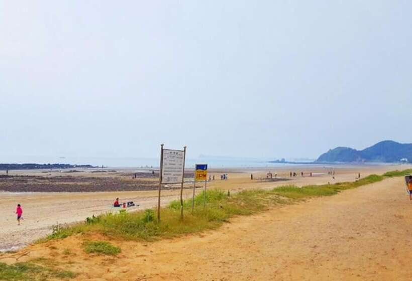 Taean Blue Sea And Pension