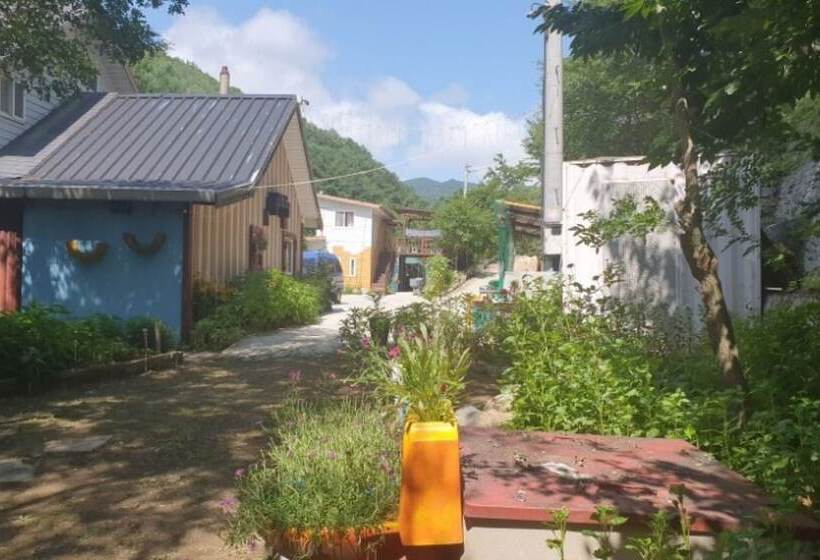 Yecheon Mulmalgeun Sangol Pension