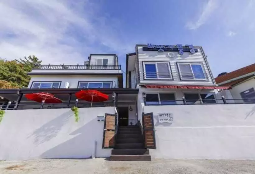 Yeosu Ocean View Pension