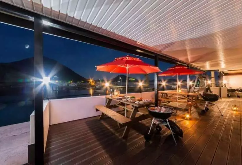 Yeosu Ocean View Pension