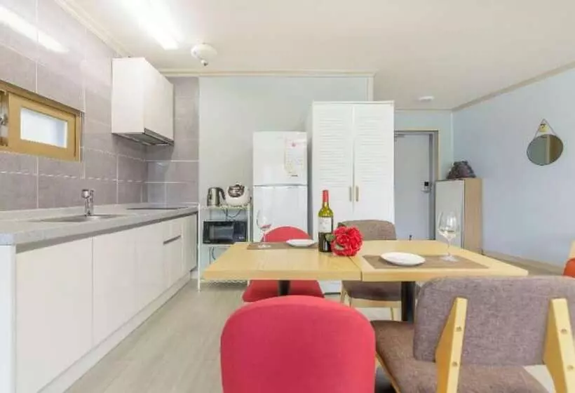 Yeosu Ocean View Pension